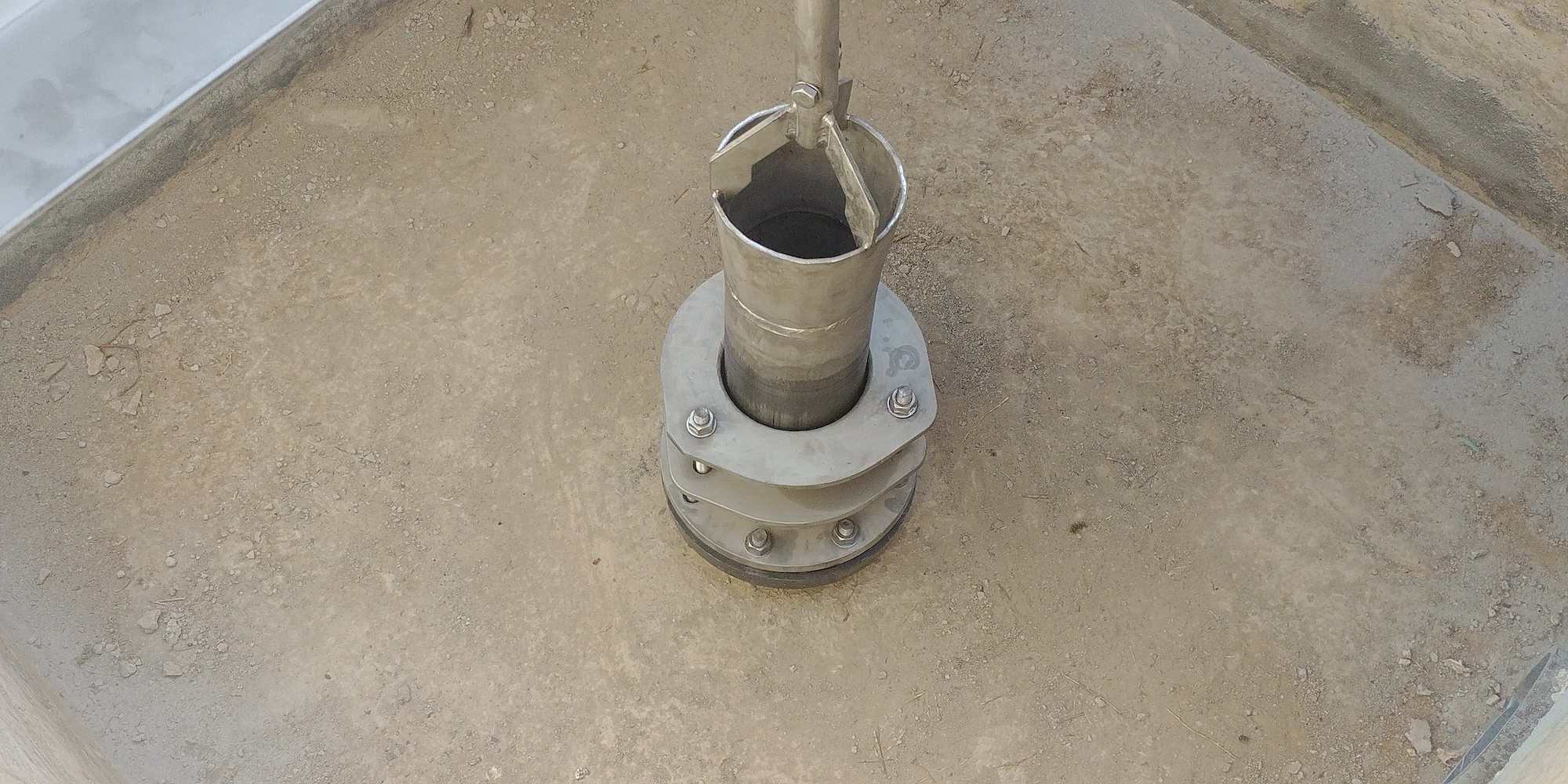 Telescopic Bellmouth Valve. Telescopic valve wastewater. Telescopic Bell-mouths are used in wastewater purification works to draw off surface fluids and scum.