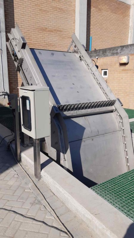 Trash Screen. rash Screen is designed to remove coarse material from the waste stream commonly found at sewage pump stations, municipal, and industrial wastewater treatment plants to protect down stream equipment.